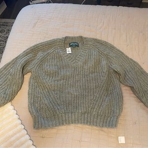NWT American Eagle sweater